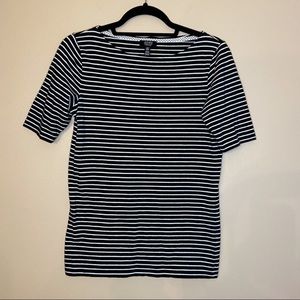 JONES NEW YORK BLACK AND WHITE STRIPED SHORT SLEEVE SHIRT